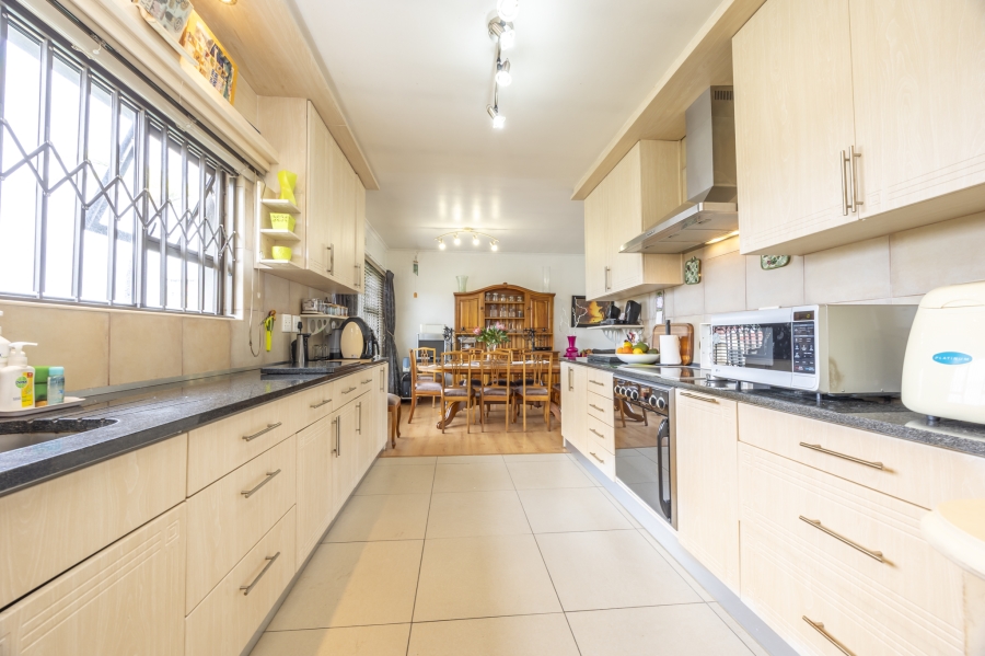 3 Bedroom Property for Sale in Sonnekuil Western Cape